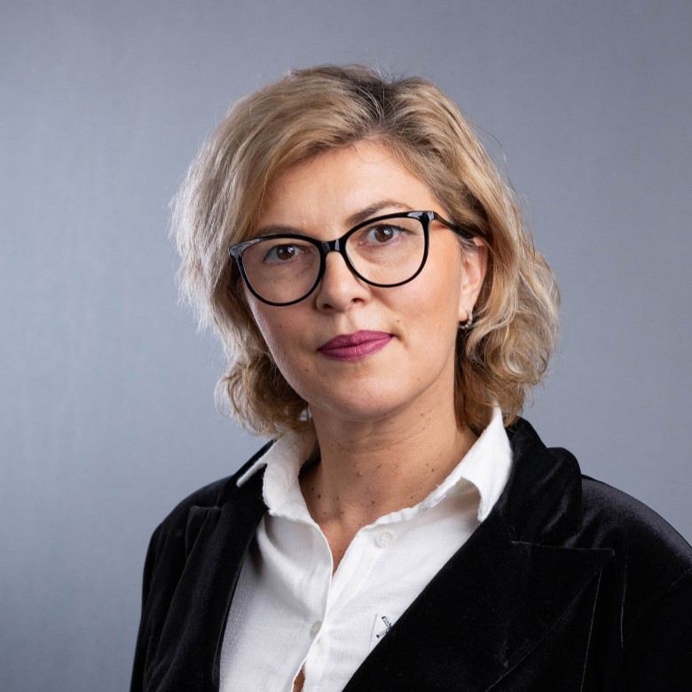 Grădinaru Elena